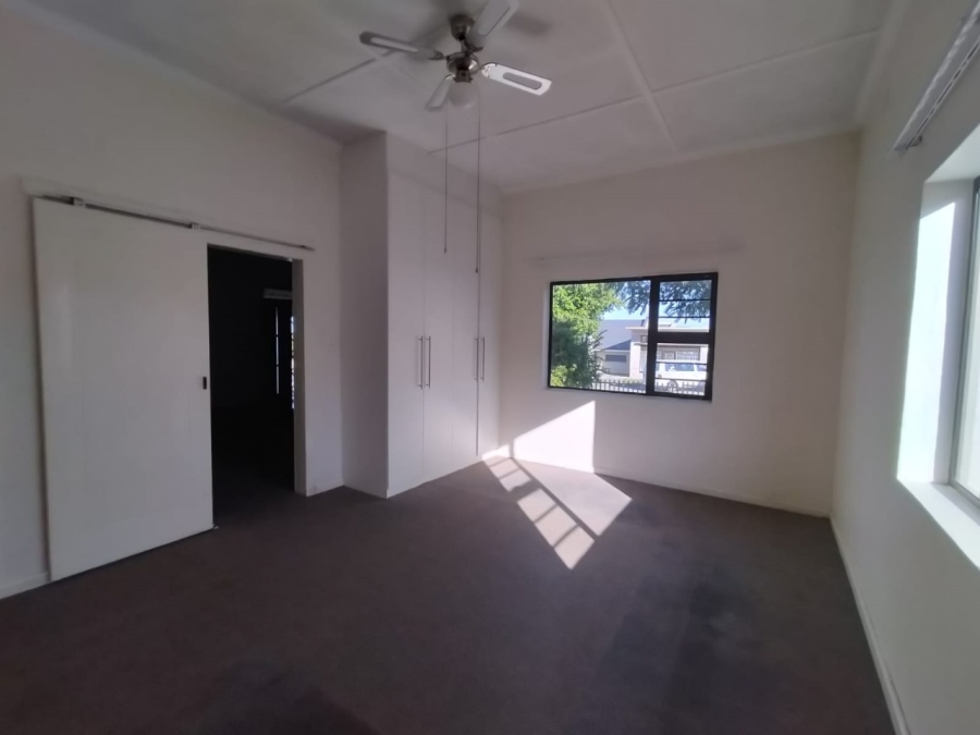 3 Bedroom Property for Sale in Cambridge Eastern Cape